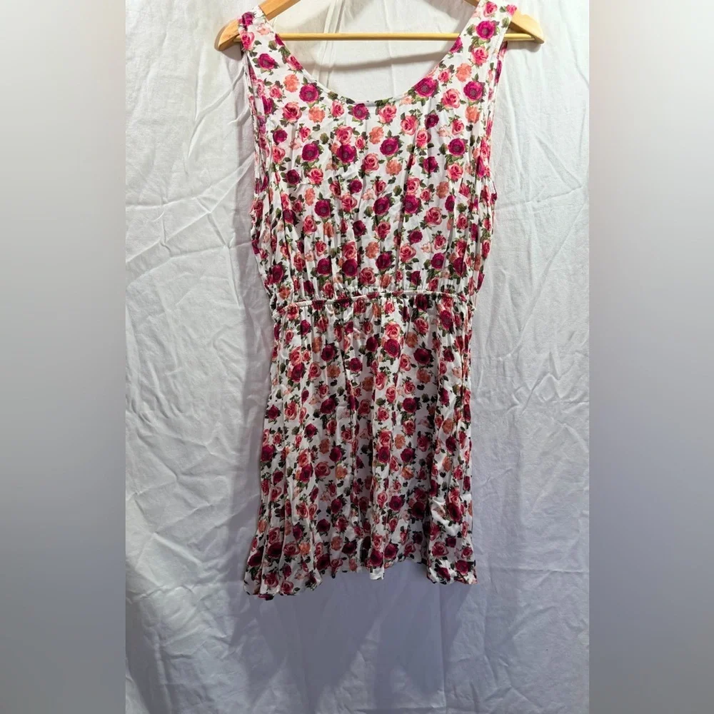 Forever 21 Floral A-Line Skirt - Red and Pink